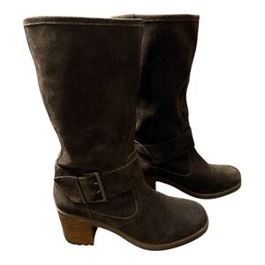 Gioseppo Used Chocolate Brown Stacked Heel Suede Boots with Buckle Fall Classic